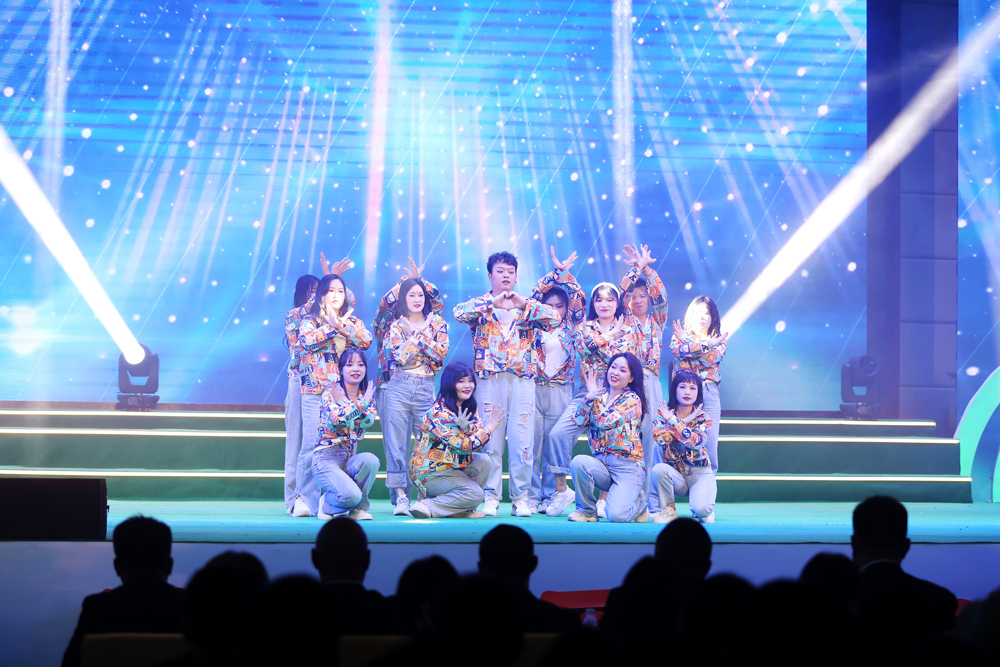 香港六合彩开奖结果现场直播